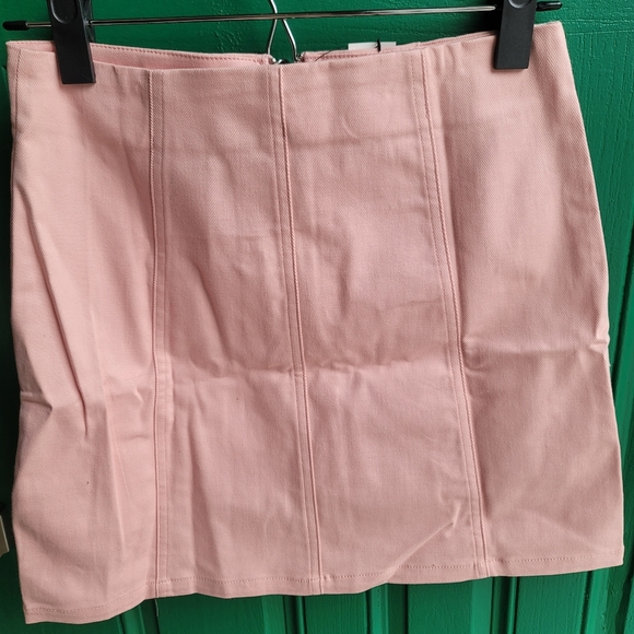 *NWT* Francesca's Skirt - Picture 3 of 6